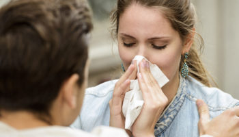 Is it a Cold or Allergies? Understanding the Difference & Available Treatments
